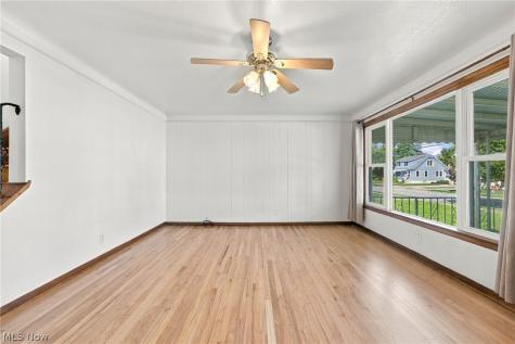 1434 Sunset Road Mayfield Heights OH 44124