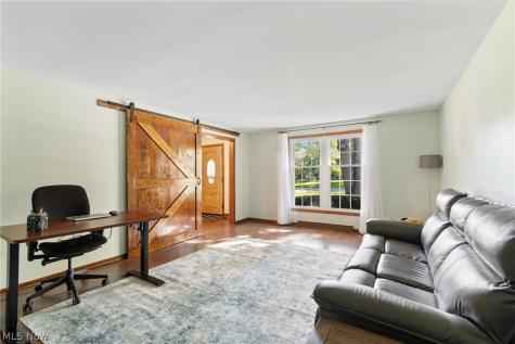 2115 Hunting Valley Street NW North Canton OH 44720