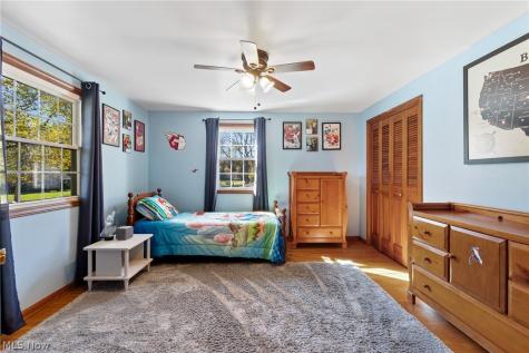 2115 Hunting Valley Street NW North Canton OH 44720