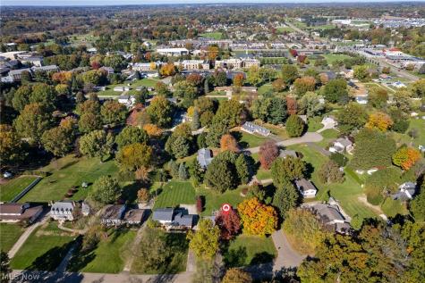 2115 Hunting Valley Street NW North Canton OH 44720