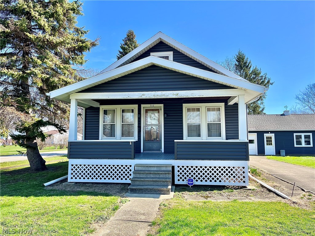 716 Grove Street Conneaut OH 44030