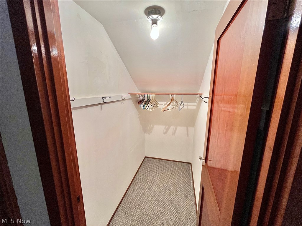 716 Grove Street Conneaut OH 44030