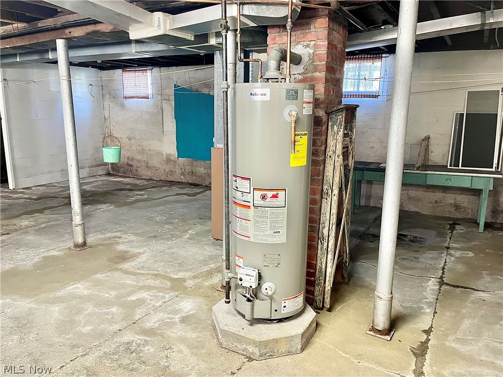 716 Grove Street Conneaut OH 44030