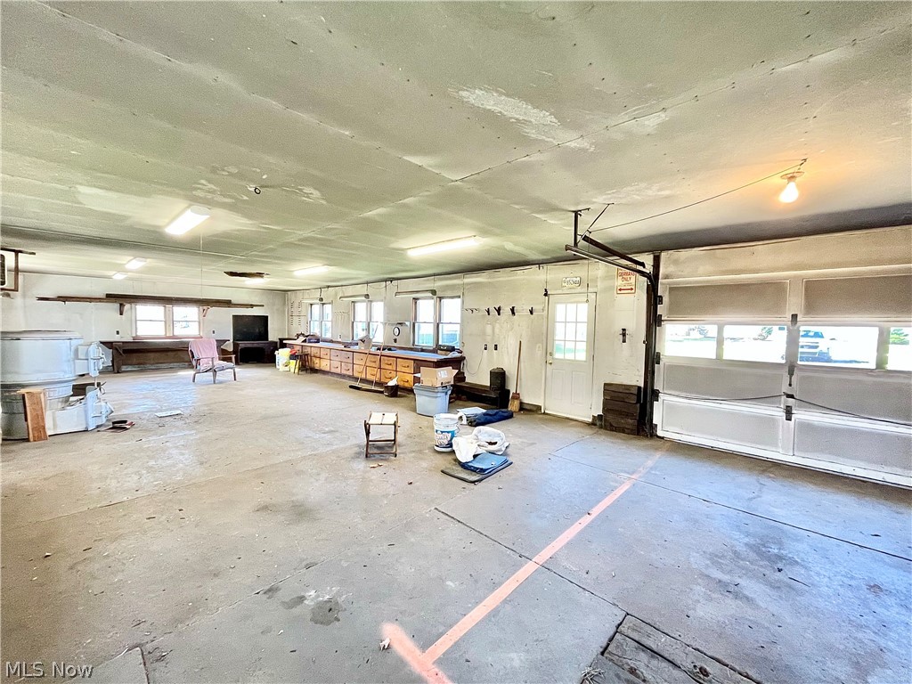 716 Grove Street Conneaut OH 44030