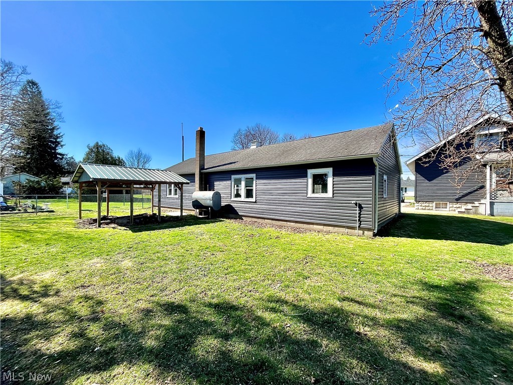 716 Grove Street Conneaut OH 44030