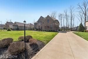 1800 Bur Oak Drive Westlake OH 44145