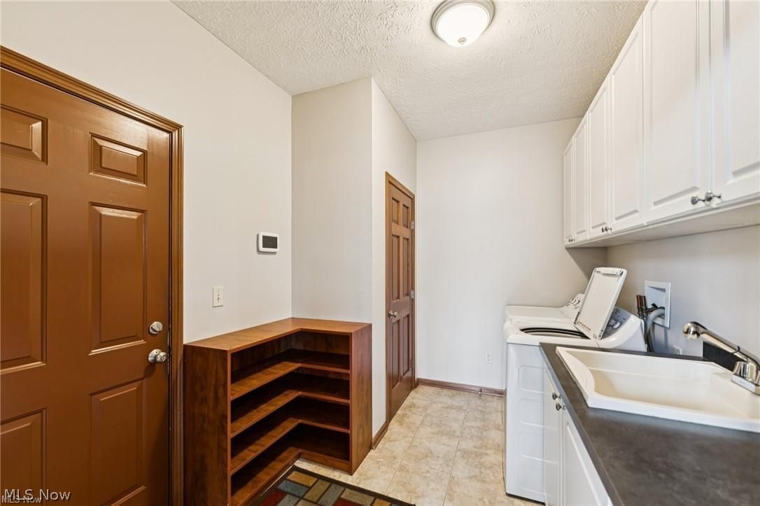 1800 Bur Oak Drive Westlake OH 44145