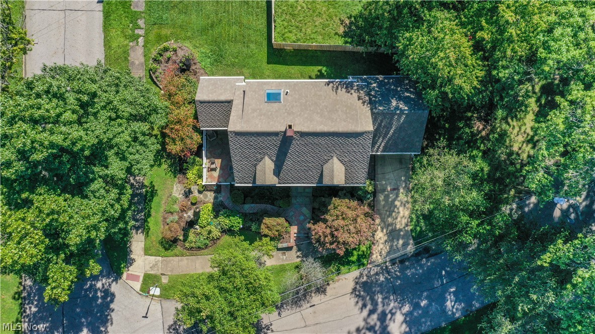 913 Home Circle Salem OH 44460
