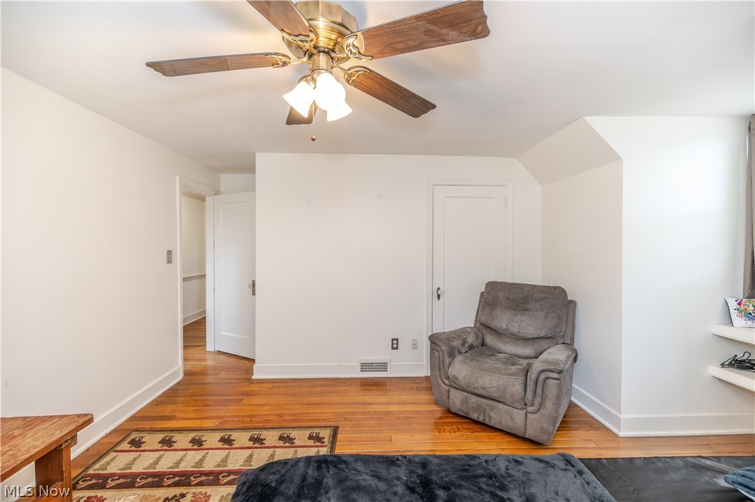 913 Home Circle Salem OH 44460