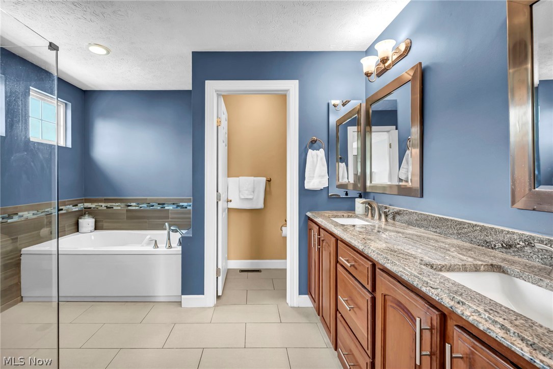 4111 Appleridge Lane Richfield OH 44286