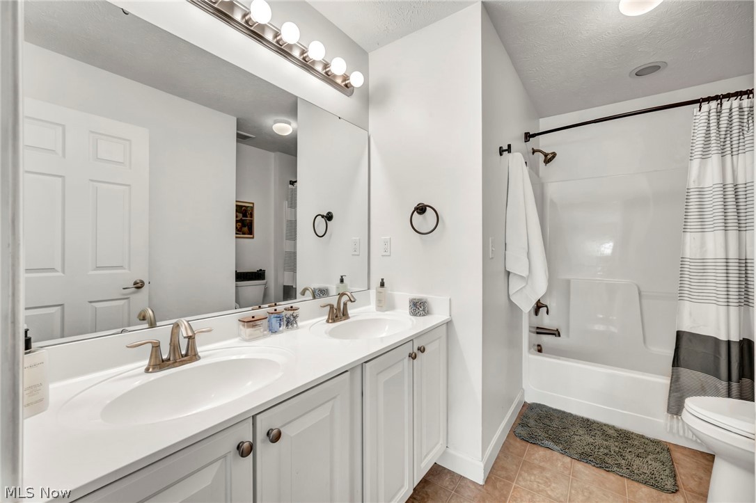 4111 Appleridge Lane Richfield OH 44286