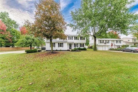 22268 Jonathan Drive Strongsville OH 44149
