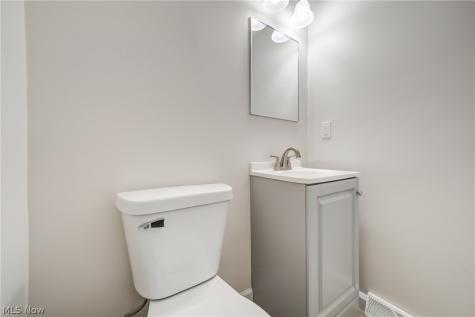 22268 Jonathan Drive Strongsville OH 44149