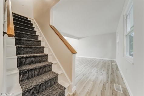 22268 Jonathan Drive Strongsville OH 44149