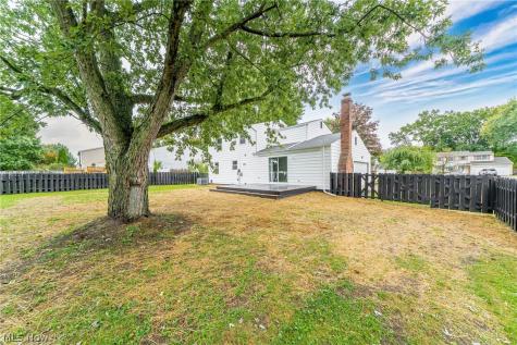 22268 Jonathan Drive Strongsville OH 44149
