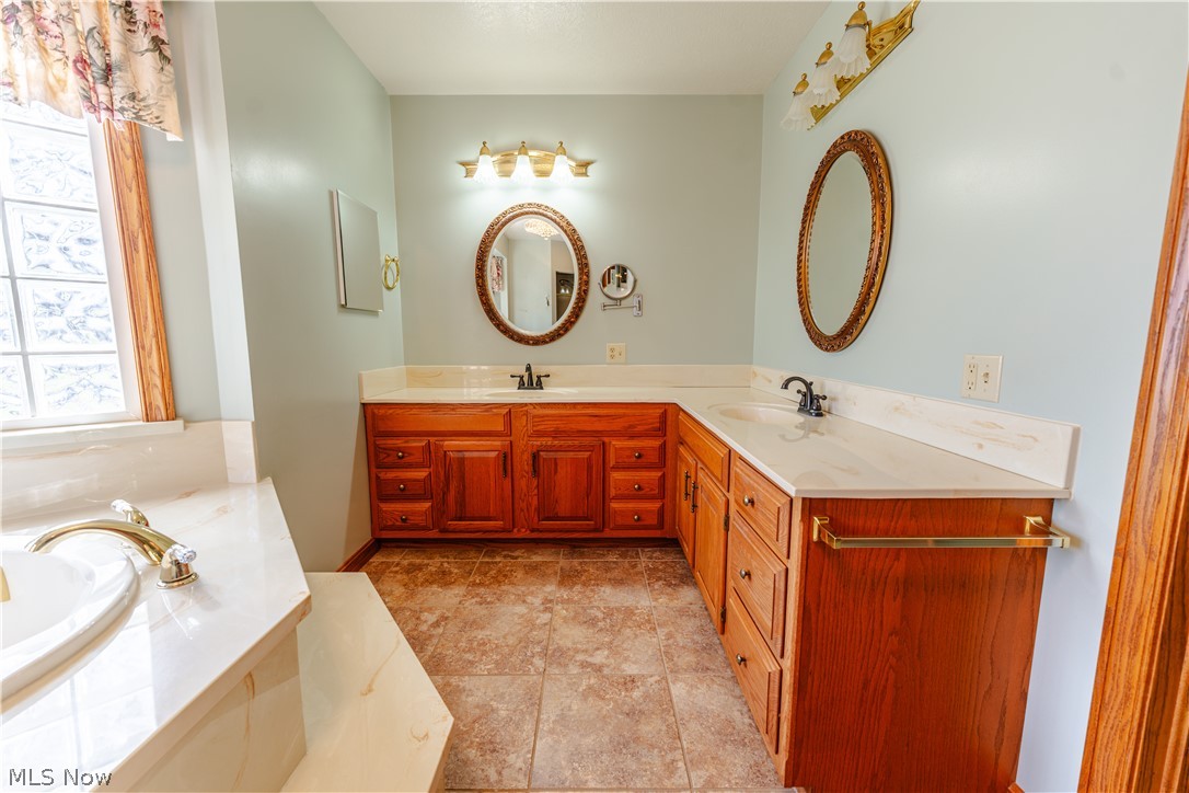 91100 Eckley Road Jewett OH 43986