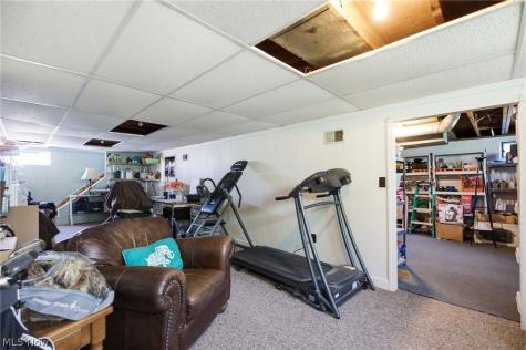 16308 Rademaker Drive Brook Park OH 44142