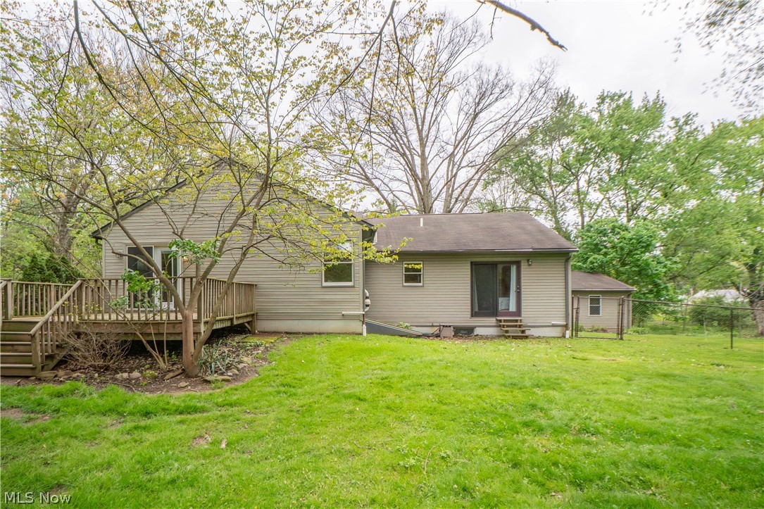 2393 Goodenough Avenue Akron OH 44320