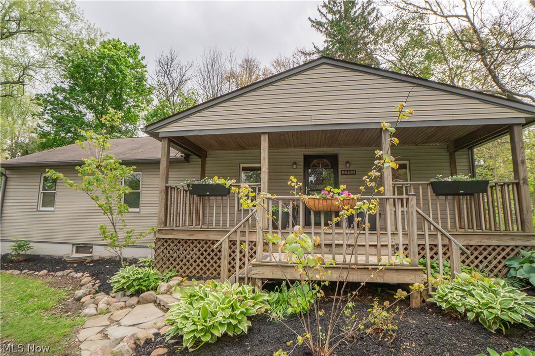 2393 Goodenough Avenue Akron OH 44320