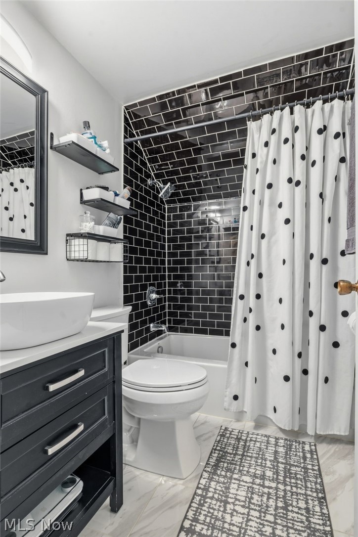 29575 Dorchester Drive North Olmsted OH 44070