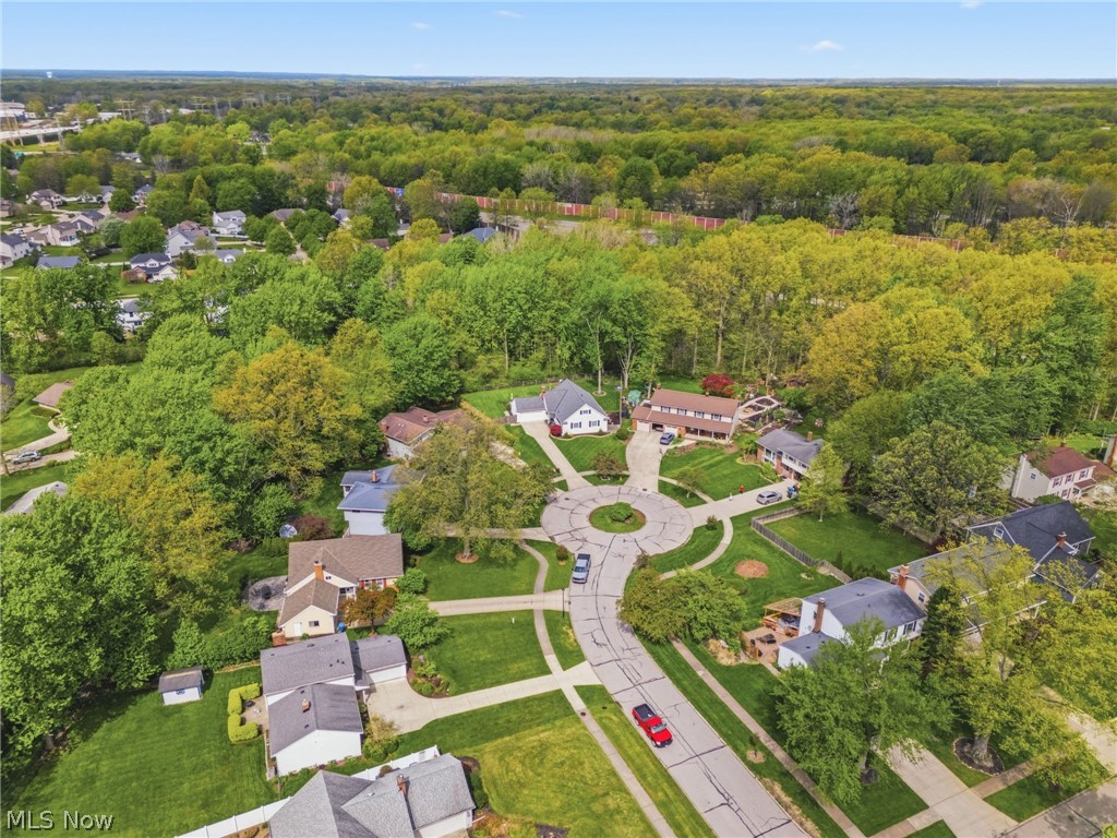 29575 Dorchester Drive North Olmsted OH 44070