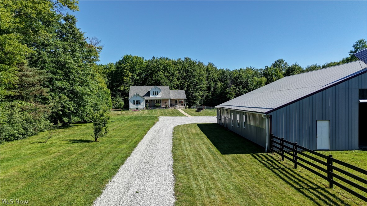 6841 Us 322 Windsor OH 44099