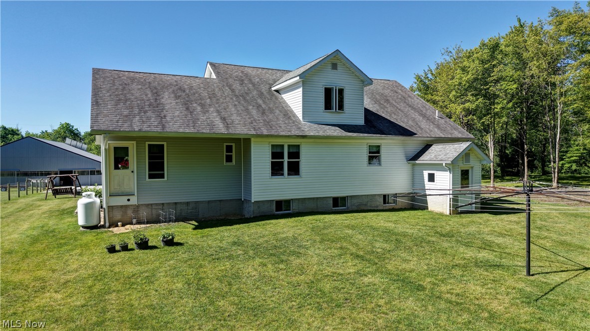 6841 Us 322 Windsor OH 44099