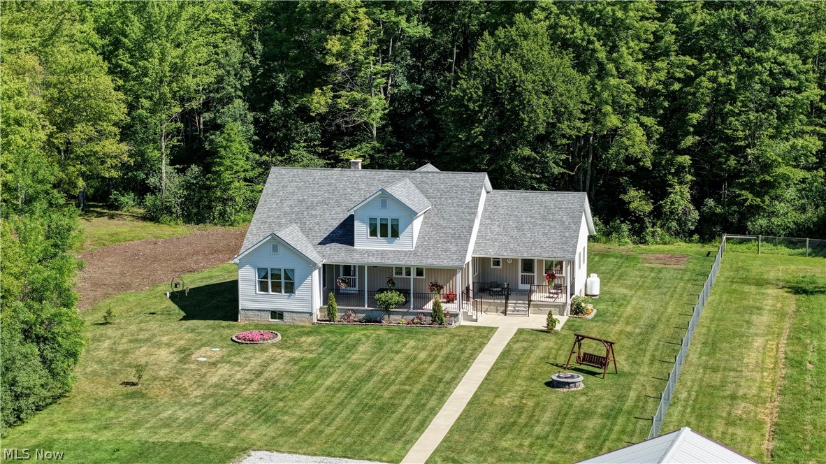 6841 Us 322 Windsor OH 44099