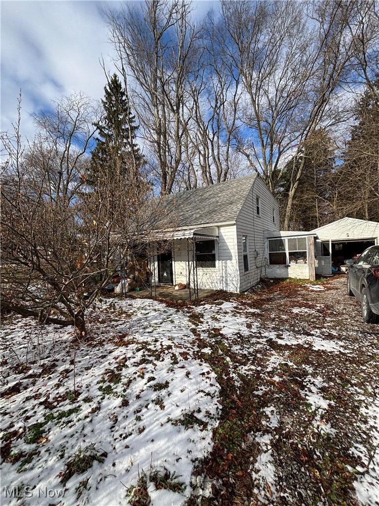 2371 Hillstock Avenue Akron OH 44312