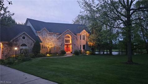 158 Boston Lake Drive Valley City OH 44280