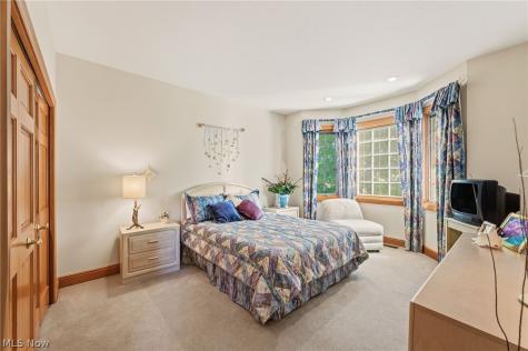 158 Boston Lake Drive Valley City OH 44280