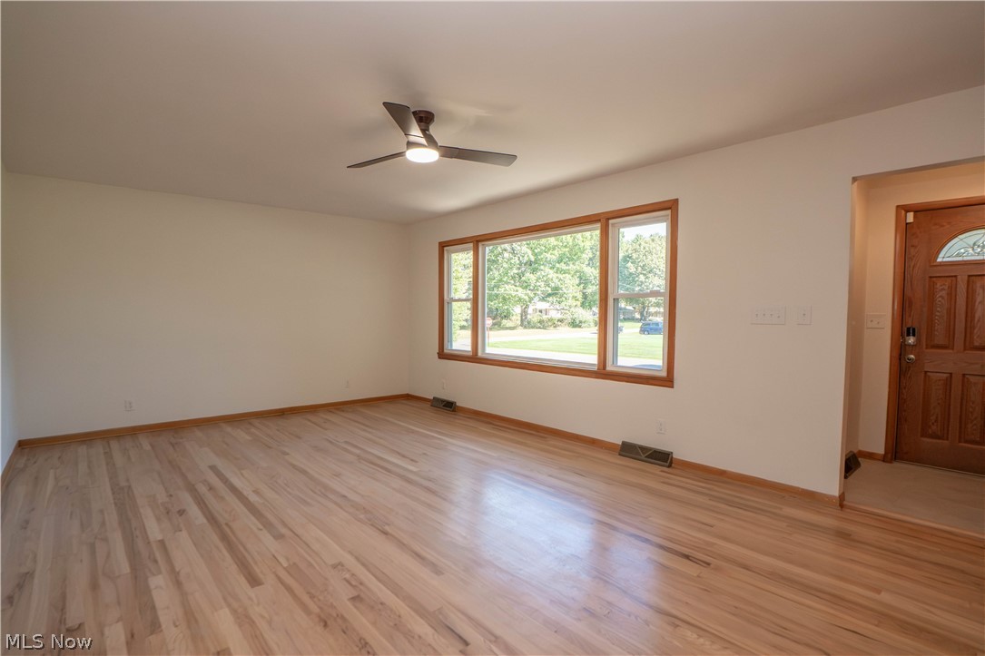 13351 Parkview Avenue NW Uniontown OH 44685
