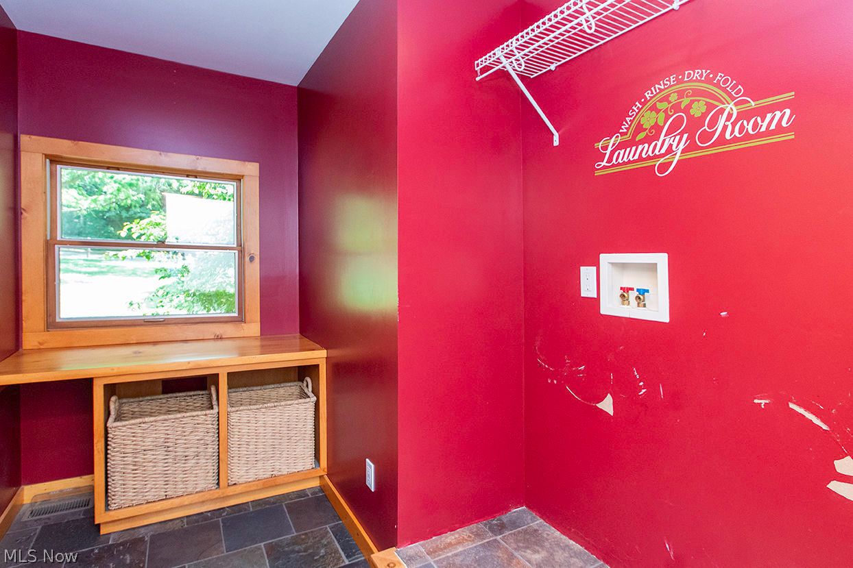 1308 Twp Road 1706 Ashland OH 44805