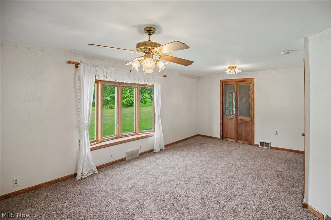 4647 Cooper Road Lowellville OH 44436