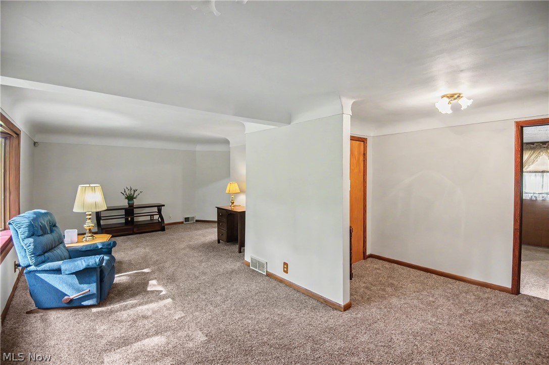 4647 Cooper Road Lowellville OH 44436