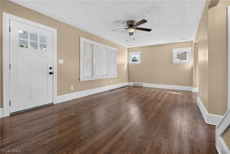 231 Erie Street Elyria OH 44035