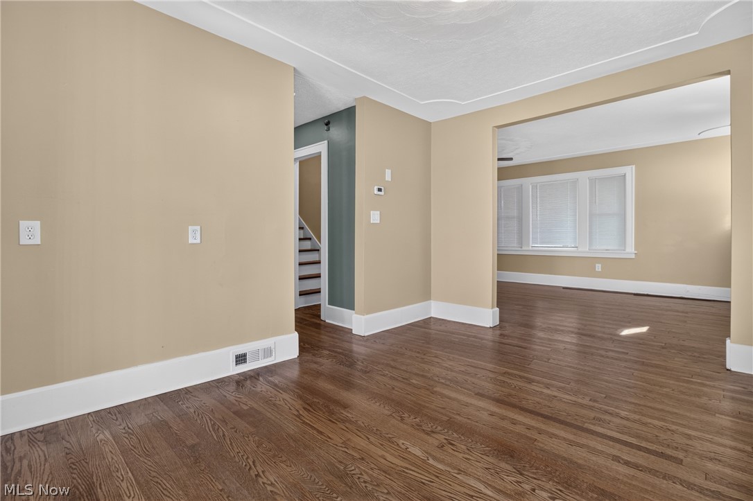 231 Erie Street Elyria OH 44035