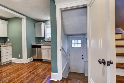 231 Erie Street Elyria OH 44035