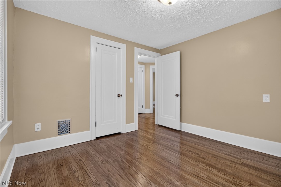 231 Erie Street Elyria OH 44035