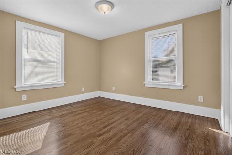 231 Erie Street Elyria OH 44035