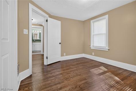 231 Erie Street Elyria OH 44035