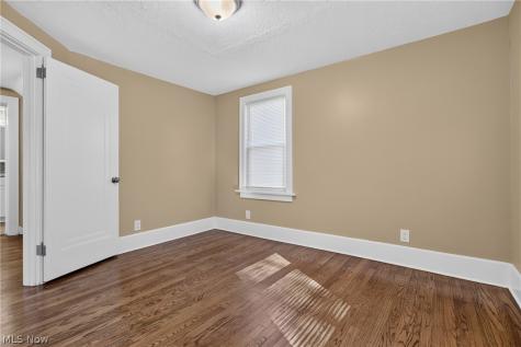 231 Erie Street Elyria OH 44035