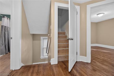 231 Erie Street Elyria OH 44035