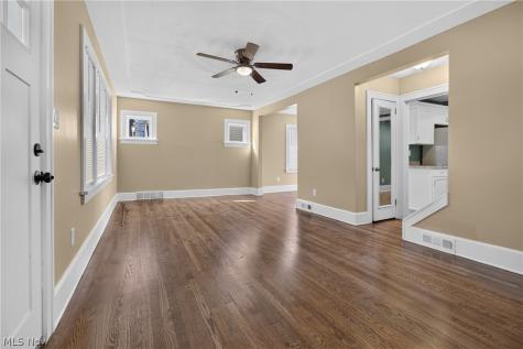 231 Erie Street Elyria OH 44035