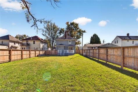 231 Erie Street Elyria OH 44035