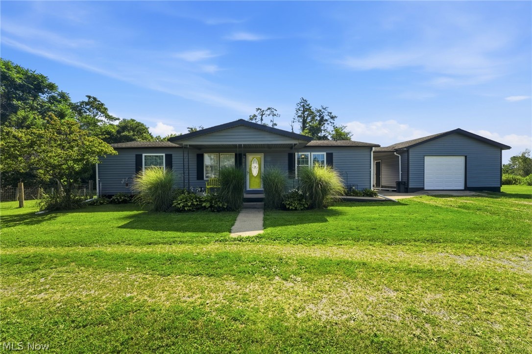 3706 State Route 13 SE Crooksville OH 43731