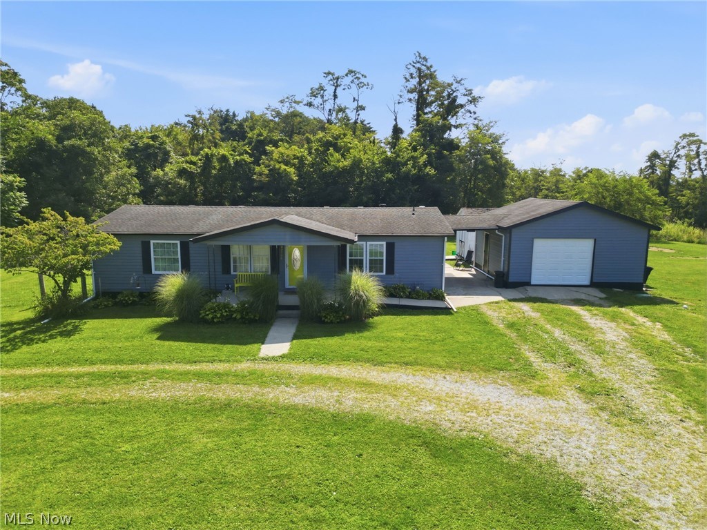 3706 State Route 13 SE Crooksville OH 43731