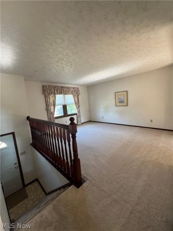 2370 Oak Trace Street Youngstown OH 44515