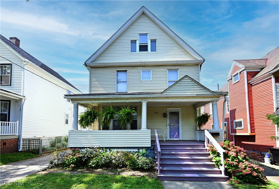 1362 W 61 Street Cleveland OH 44102