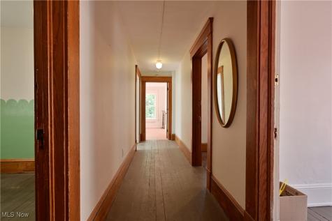 1362 W 61 Street Cleveland OH 44102